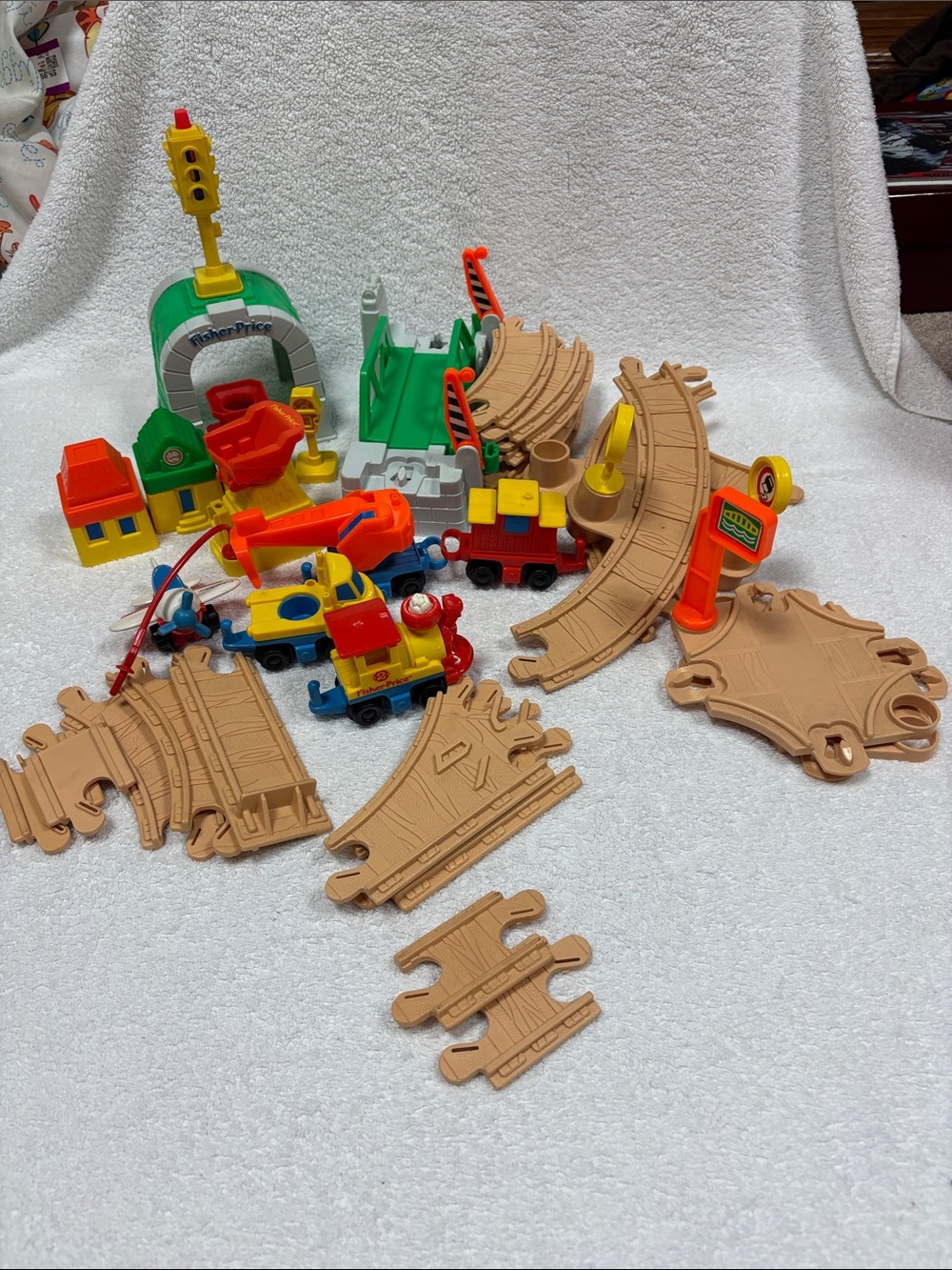 VTG Fisher Price Flip Tracks Road & Rail Set Car Vehicle Train LOT +Bonus Extras